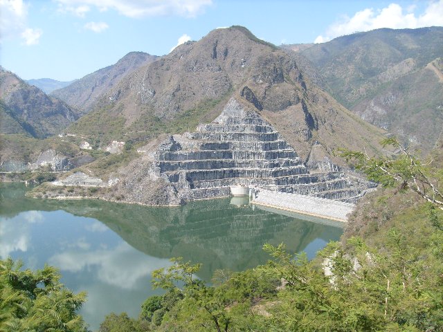 EMBALSE